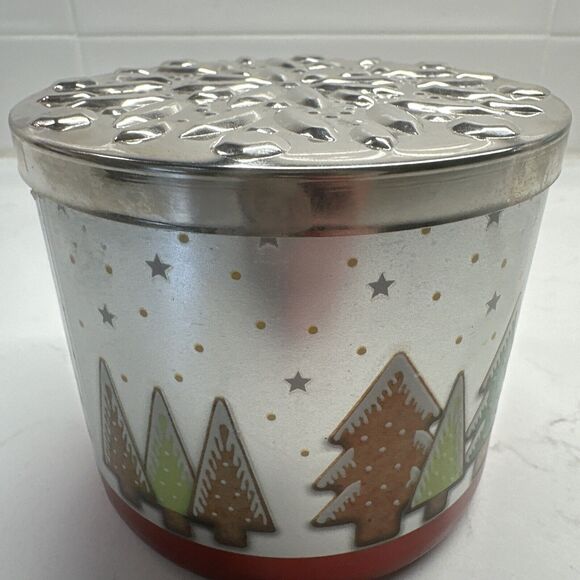 Bath & Body Works 'Tis The Season 3-Wick Candle With Lid Holiday Christmas - Picture 4 of 9